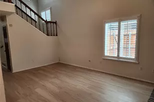1425 Palmnold Cir W, Fort Worth, TX 76120 - Photo 6
