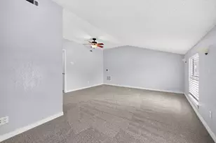 6401 Greenfield Ct, Watauga, TX 76148 - Photo 36