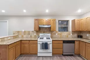 2633 Inadale Ave, Dallas, TX 75228 - Photo 6