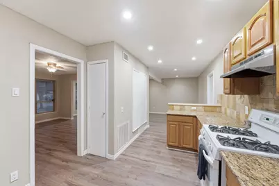 2633 Inadale Avenue, Dallas, TX 75228 - Photo 8