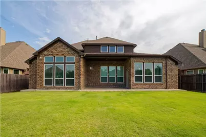 2609 Hammock Lake Drive, Little Elm, TX 75068 - Photo 4