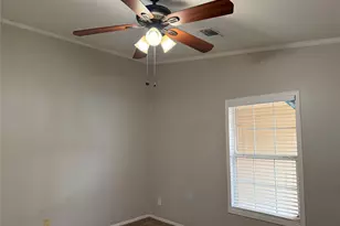 13755 Biggs St, Dallas, TX 75253 - Photo 16