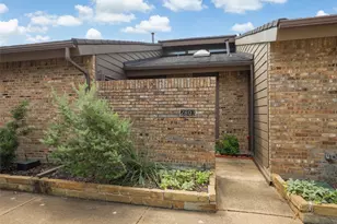 2204 W Park Blvd, Plano, TX 75075 - Photo 2