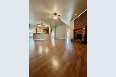 1425 Landsford Drive, Allen, TX 75013 - Photo 8