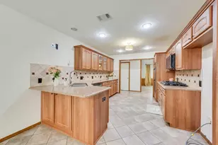 3500 Wolcott Dr, Flower Mound, TX 75028 - Photo 12