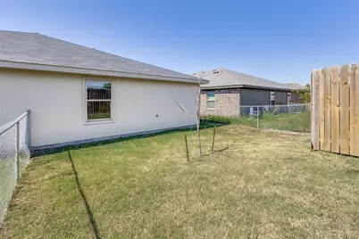 6011 Amelia Earhart Boulevard #B, Killeen, TX 76543 - Photo 14