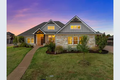 324 Stone Manor Drive, McGregor, TX 76657 - Photo 1