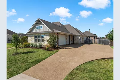 324 Stone Manor Drive, McGregor, TX 76657 - Photo 4