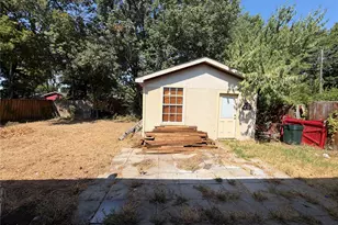 1333 Springlake Dr, Dallas, TX 75217 - Photo 16