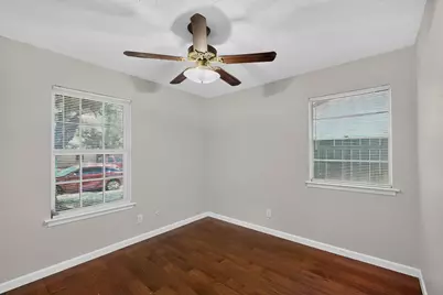 2441 Lakeshore Drive, Grand Prairie, TX 75051 - Photo 20