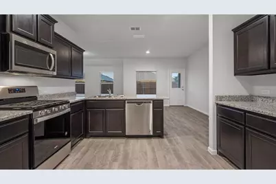 5500 Gold Pond Drive, Fort Worth, TX 76179 - Photo 8