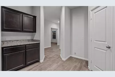 5500 Gold Pond Drive, Fort Worth, TX 76179 - Photo 6