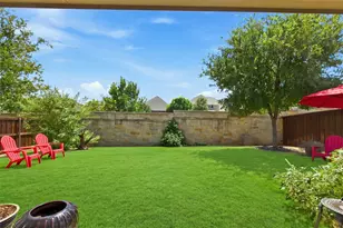400 Village Creek Dr, McKinney, TX 75071 - Photo 24