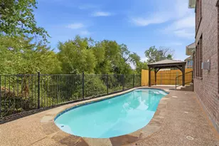 1315 Valley Vista Dr, Irving, TX 75063 - Photo 30