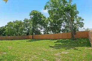 706 Alaina Dr, DeSoto, TX 75115 - Photo 30