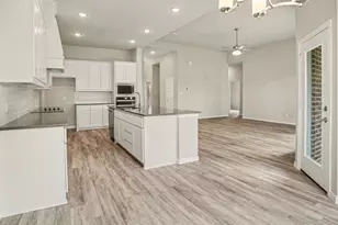 706 Alaina Dr, DeSoto, TX 75115 - Photo 14