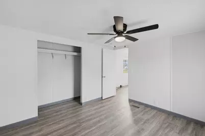 904 Flamingo Road, Granbury, TX 76049 - Photo 16