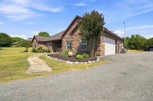 1000 Ridgeway Ct, Lowry Crossing, TX 75069 - Photo 2