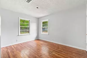 1804 E Wells Ave, Sherman, TX 75090 - Photo 6