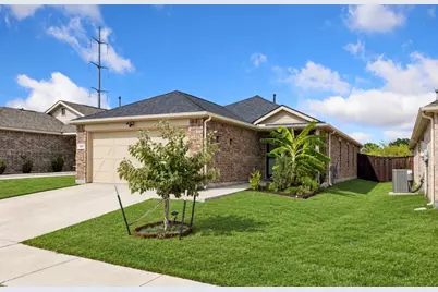 3501 Harper Street, Little Elm, TX 75068 - Photo 2