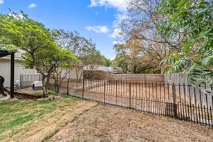 406 Ocampo Ct, Waco, TX 76708 - Photo 18