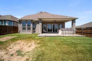 1060 Water Canna Dr, Justin, TX 76247 - Photo 24