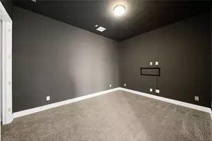 1060 Water Canna Dr, Justin, TX 76247 - Photo 14