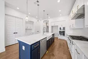 1060 Water Canna Dr, Justin, TX 76247 - Photo 8