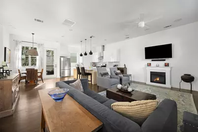 5615 Bryan Parkway #D, Dallas, TX 75206 - Photo 1