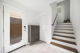 5615 Bryan Pkwy, Dallas, TX 75206 - Photo 2