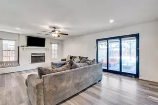 2207 Fairfax Dr, Irving, TX 75060 - Photo 8