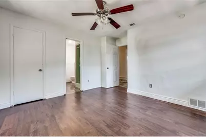 2207 Fairfax Drive, Irving, TX 75060 - Photo 18
