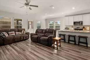 756 Cascade Ln, Princeton, TX 75407 - Photo 12
