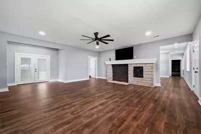 705 Club Lake Road, Whitesboro, TX 76273 - Photo 12