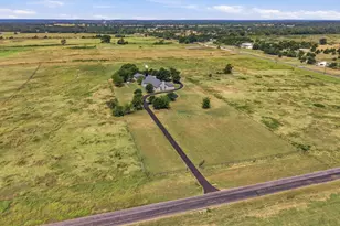 705 Clb Lk Rd, Whitesboro, TX 76273 - Photo 6