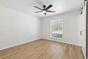 8148 Clearsprings Rd, Dallas, TX 75240 - Photo 16
