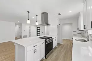 8148 Clearsprings Rd, Dallas, TX 75240 - Photo 10