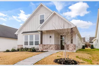 205 W 7th Street, Justin, TX 76247 - Photo 4