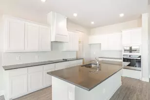 720 Candace Dr, DeSoto, TX 75115 - Photo 14