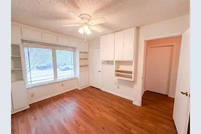 301 Hillside Court, Garland, TX 75043 - Photo 12