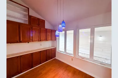 301 Hillside Court, Garland, TX 75043 - Photo 8