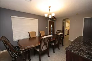 4360 Mesa Dr, Carrollton, TX 75010 - Photo 6