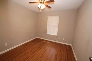 4360 Mesa Dr, Carrollton, TX 75010 - Photo 22