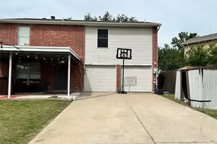 4360 Mesa Dr, Carrollton, TX 75010 - Photo 32