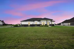 140 Lone Elm Rd, Waxahachie, TX 75167 - Photo 22