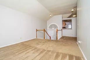 1323 Jasmine Dr, Lewisville, TX 75077 - Photo 6