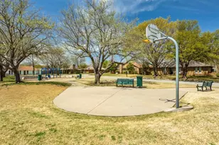 924 Thoreau Ln, Allen, TX 75002 - Photo 34