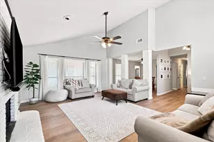 924 Thoreau Ln, Allen, TX 75002 - Photo 6