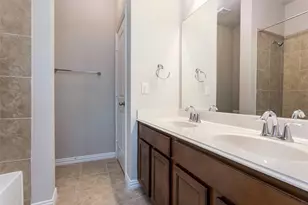 1605 Black Duck Terrace, Carrollton, TX 75010 - Photo 22