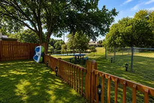 4000 Sioux Ct, Granbury, TX 76048 - Photo 32